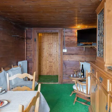 Casa de Férias La Tana Della Marmotta